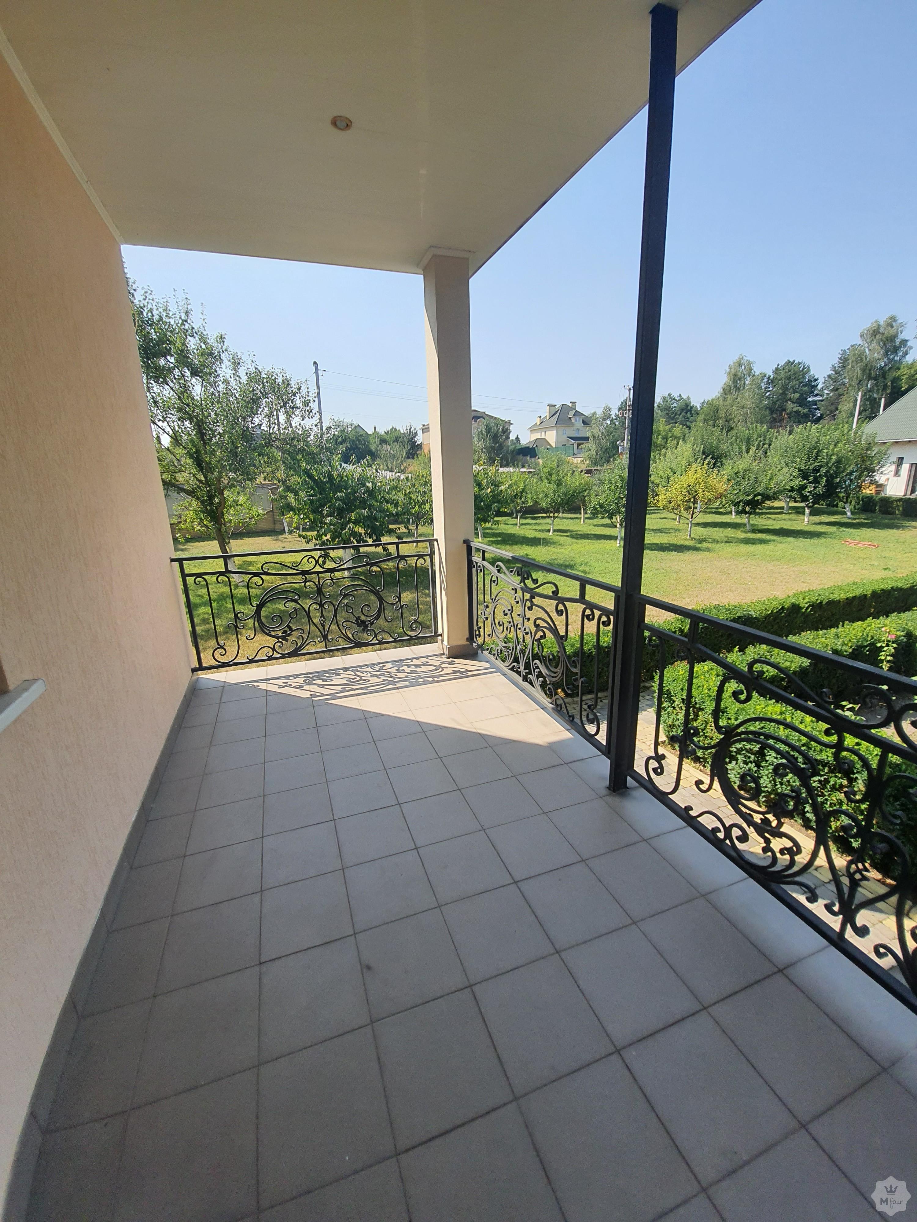 Продажа 2-х этажного дома под Киевом в с. Дмитровка