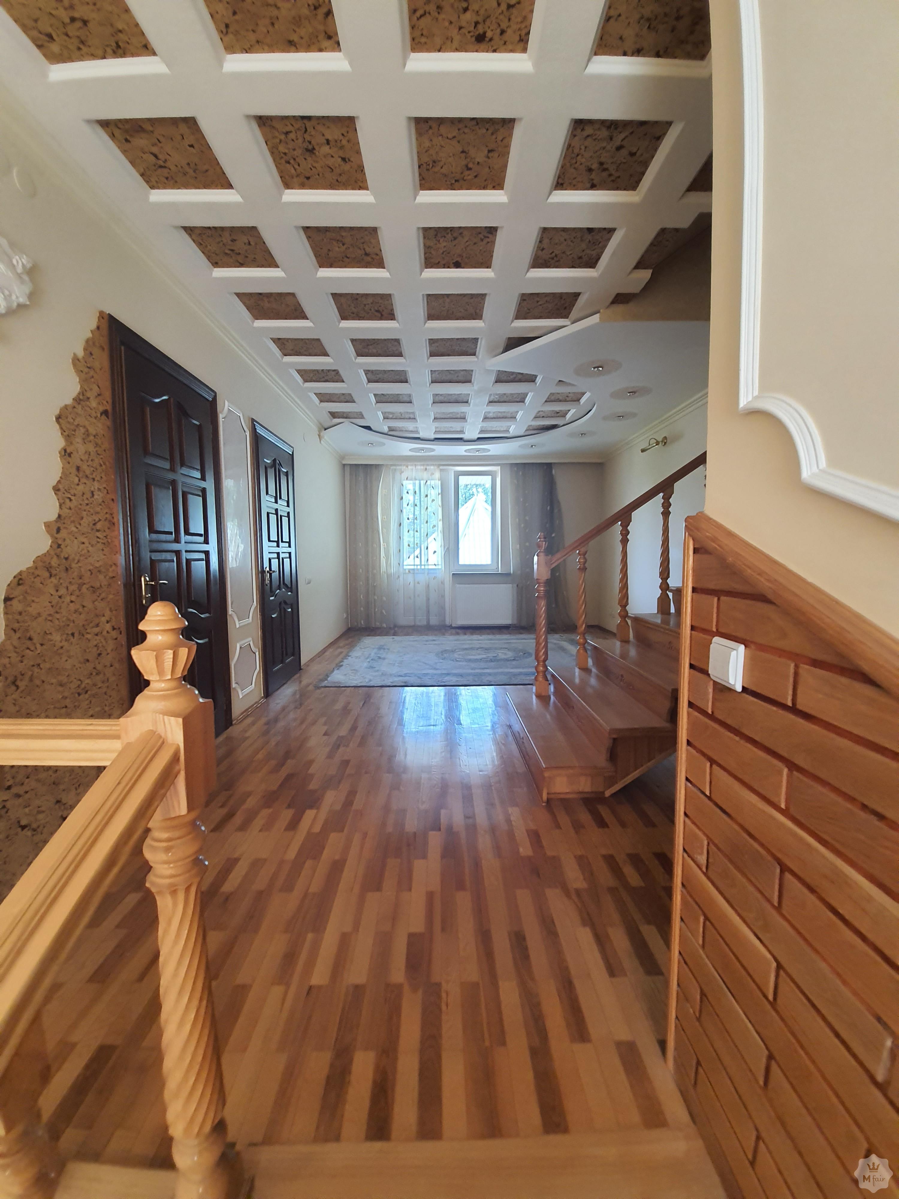 Продажа 2-х этажного дома под Киевом в с. Дмитровка