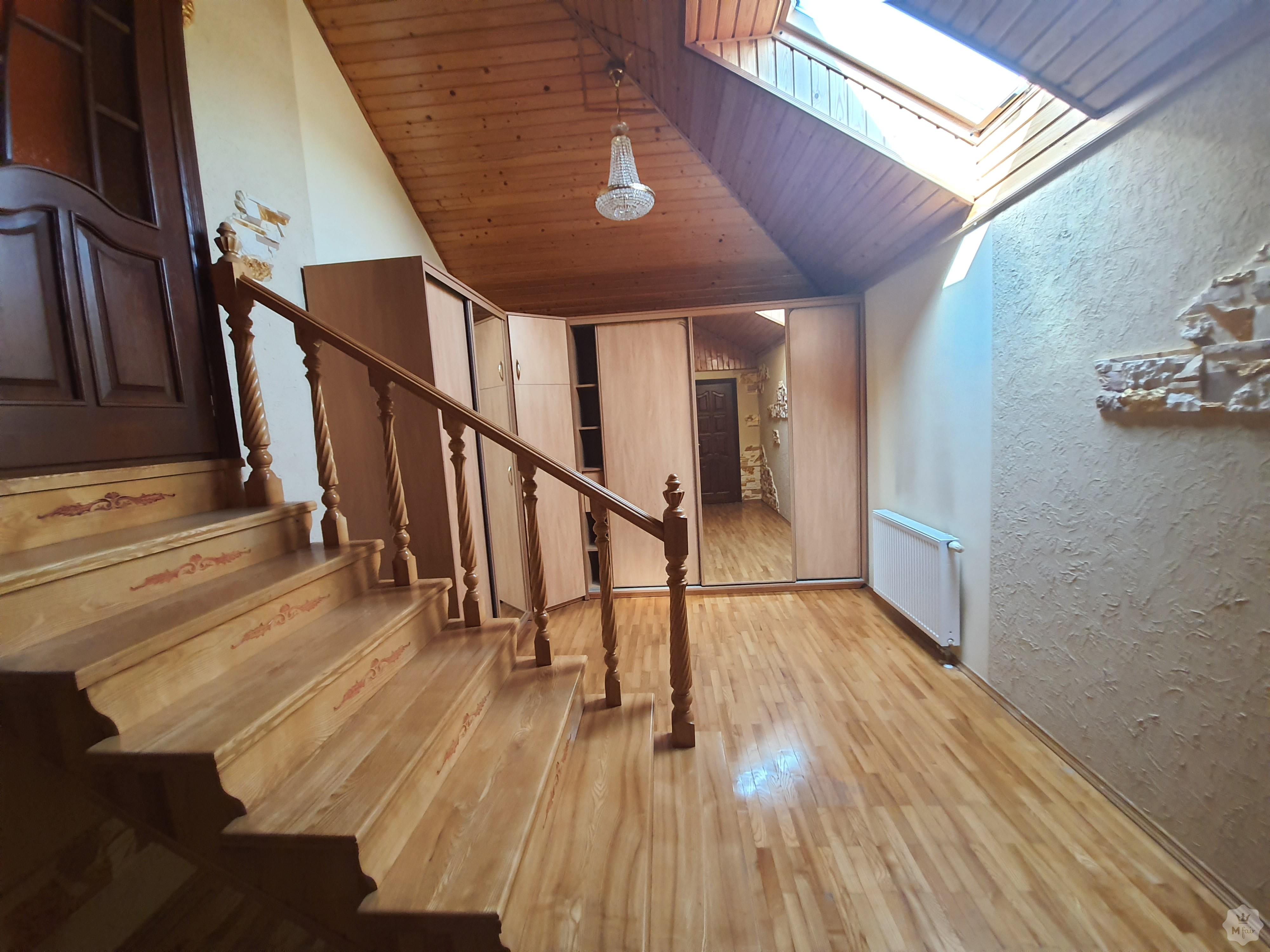 Продажа 2-х этажного дома под Киевом в с. Дмитровка