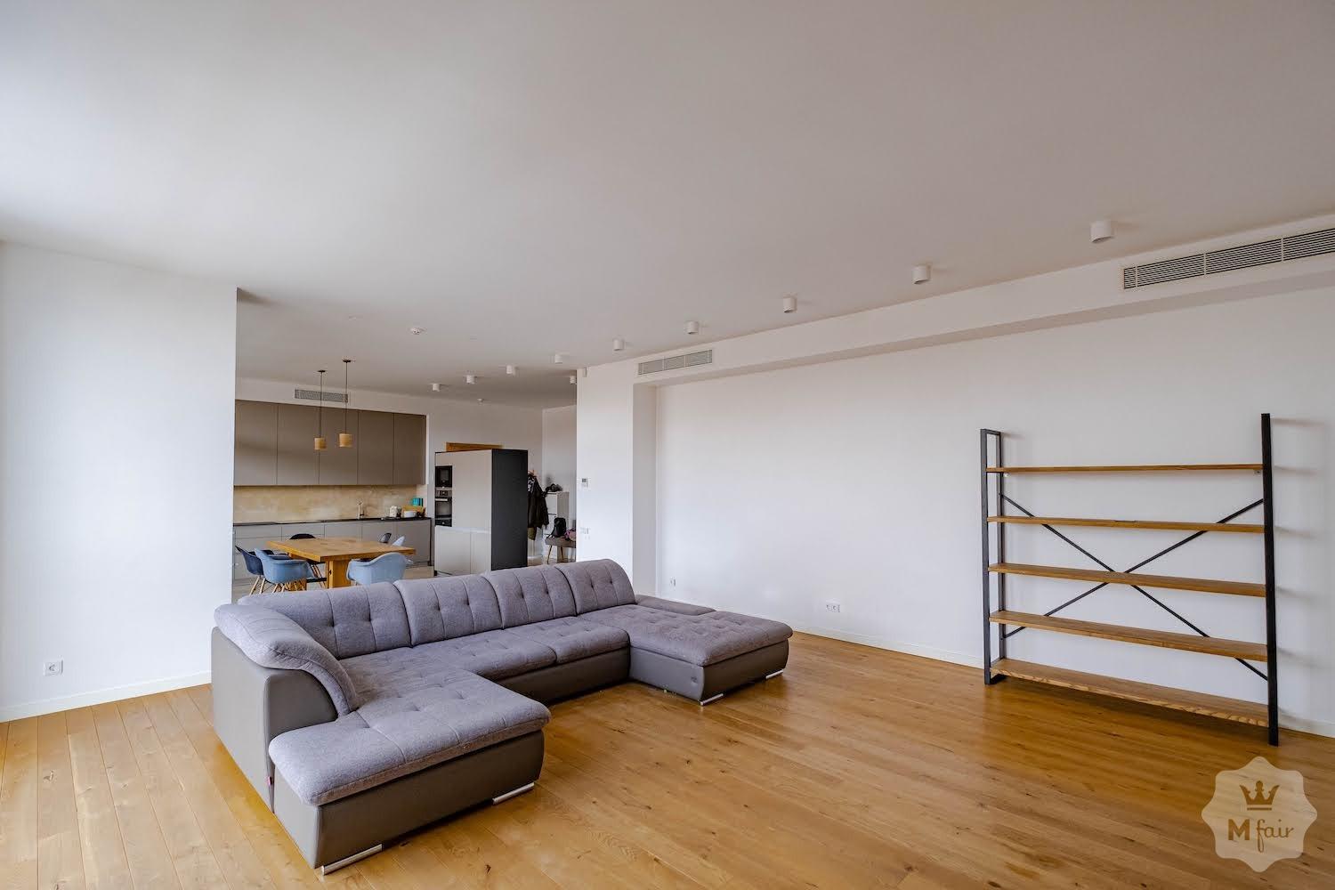 Аренда квартиры с террасой в клубном доме в центре Киева