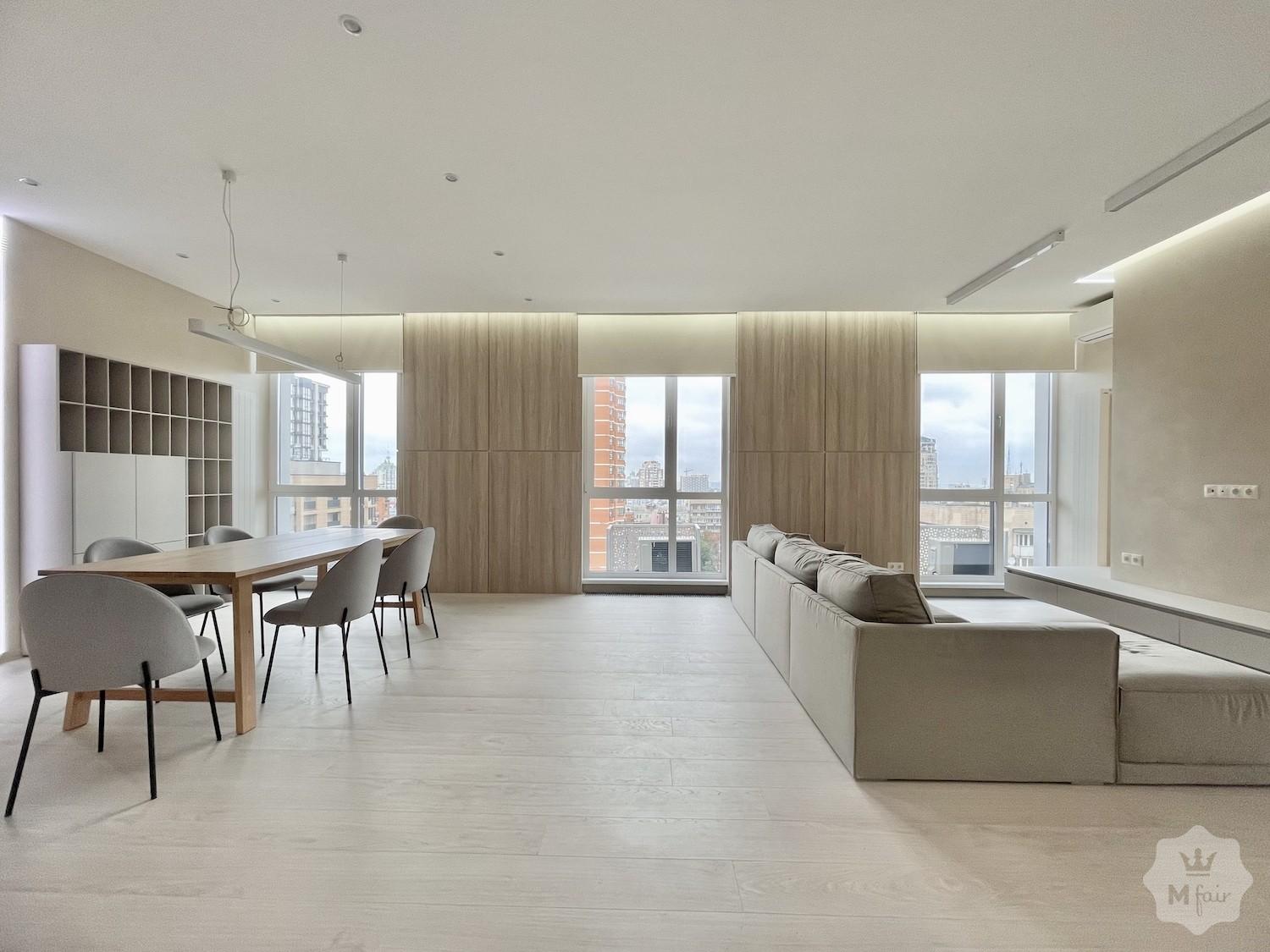 Продажа видовой 4х-комнатной квартиры в комплексе бизнес-класса в Киеве