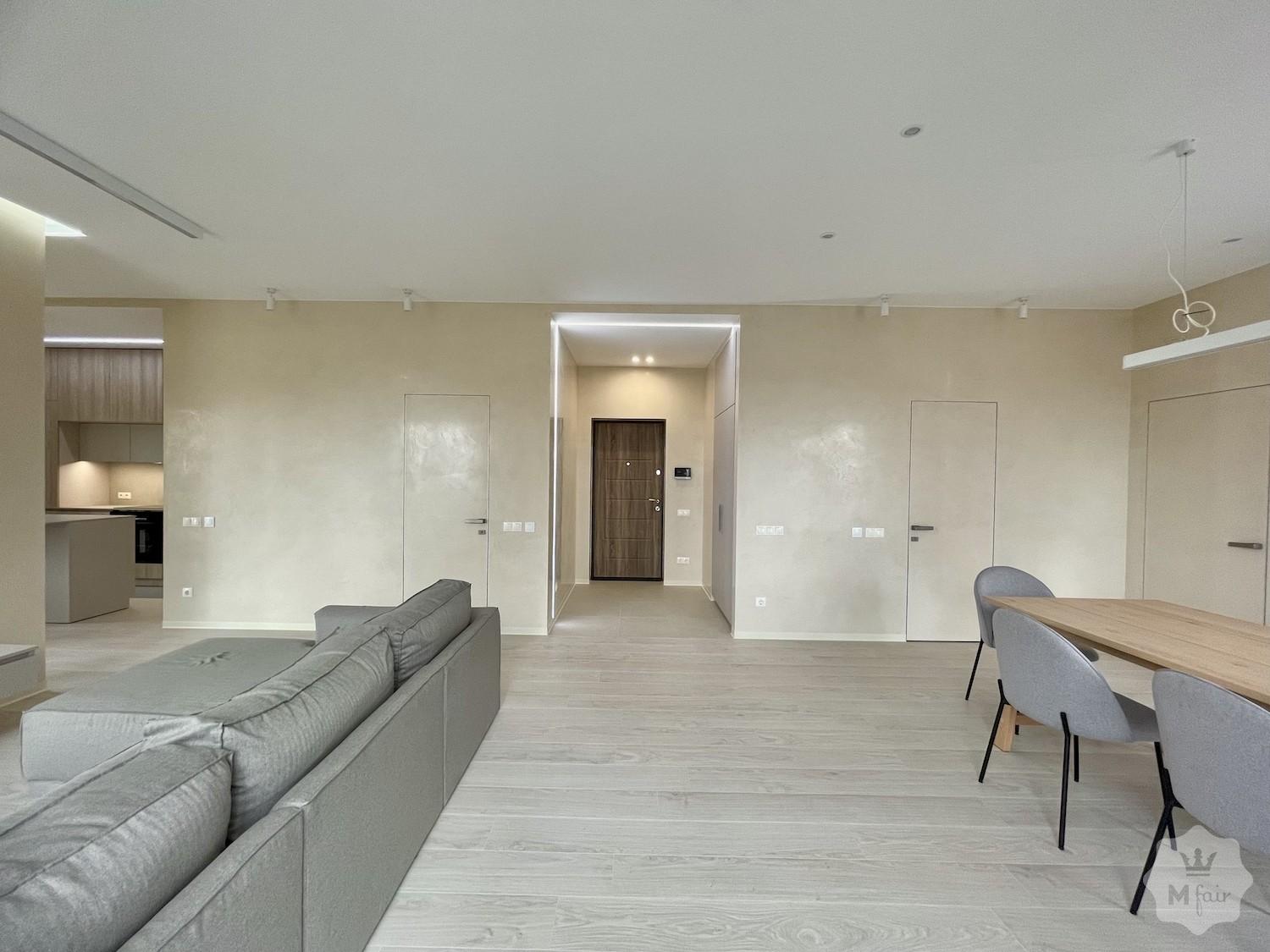 Продажа видовой 4х-комнатной квартиры в комплексе бизнес-класса в Киеве