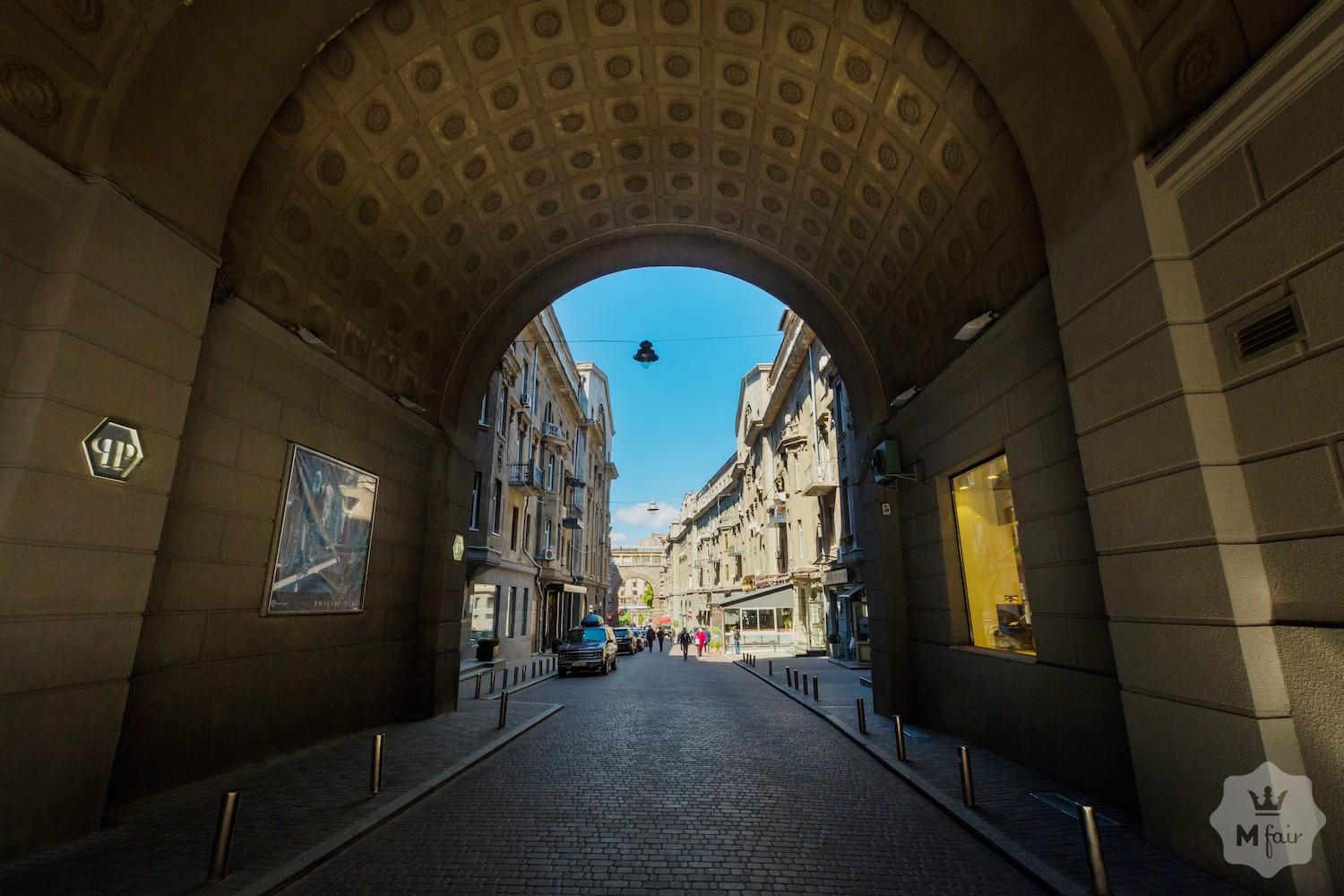 Купить эксклюзивную квартиру с террасой в Пассаже центр Киева