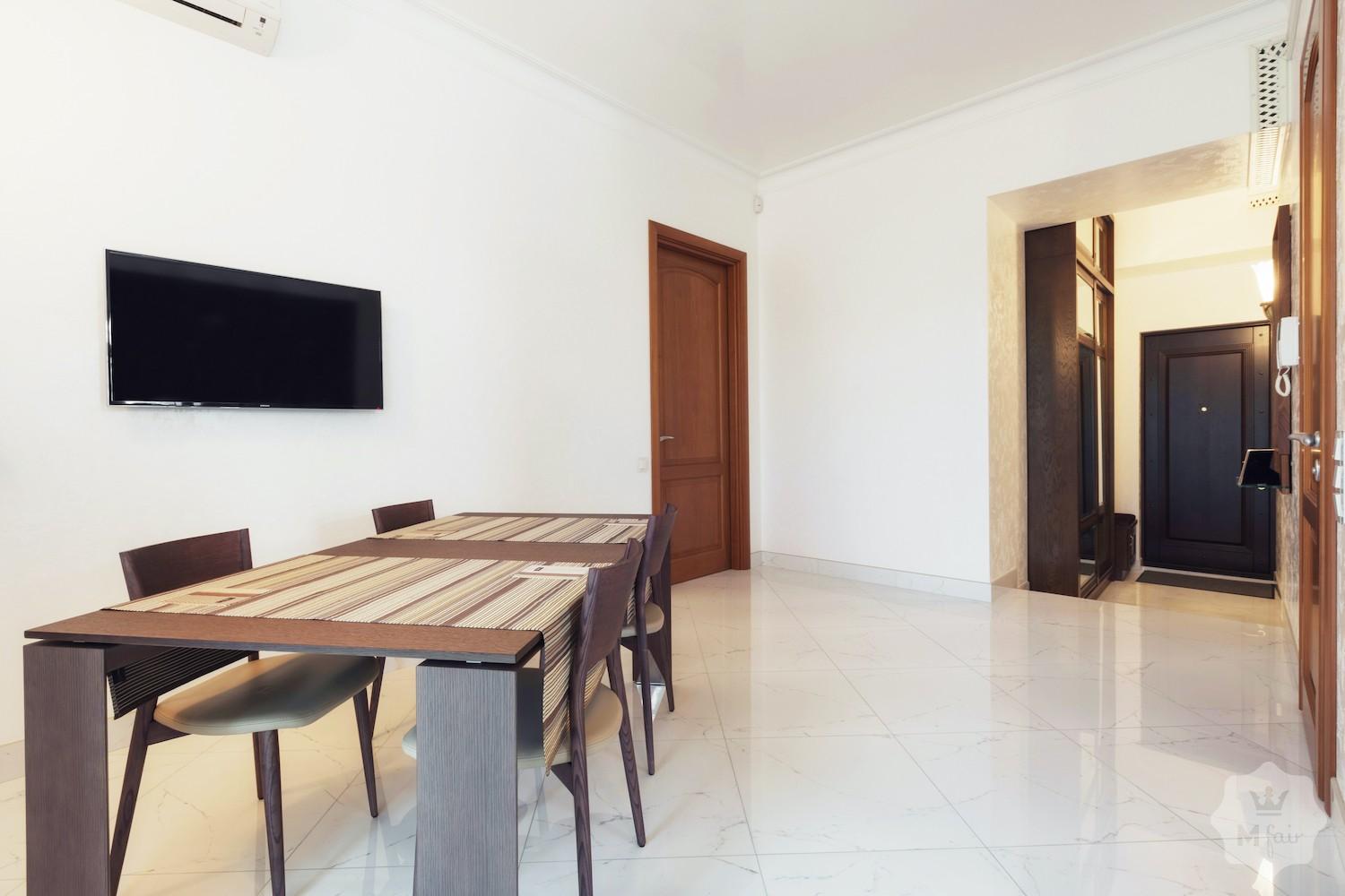 Купить эксклюзивную квартиру с террасой в Пассаже центр Киева