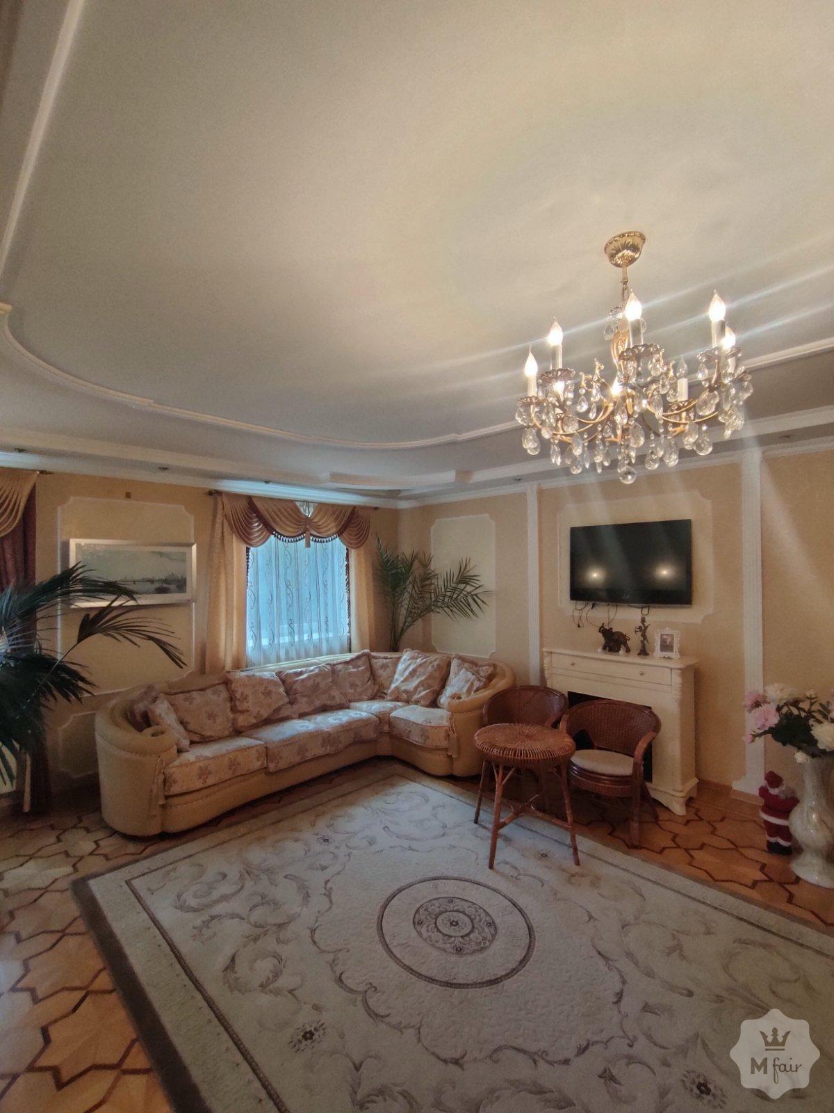 Продажа загородного дома в Черкасах