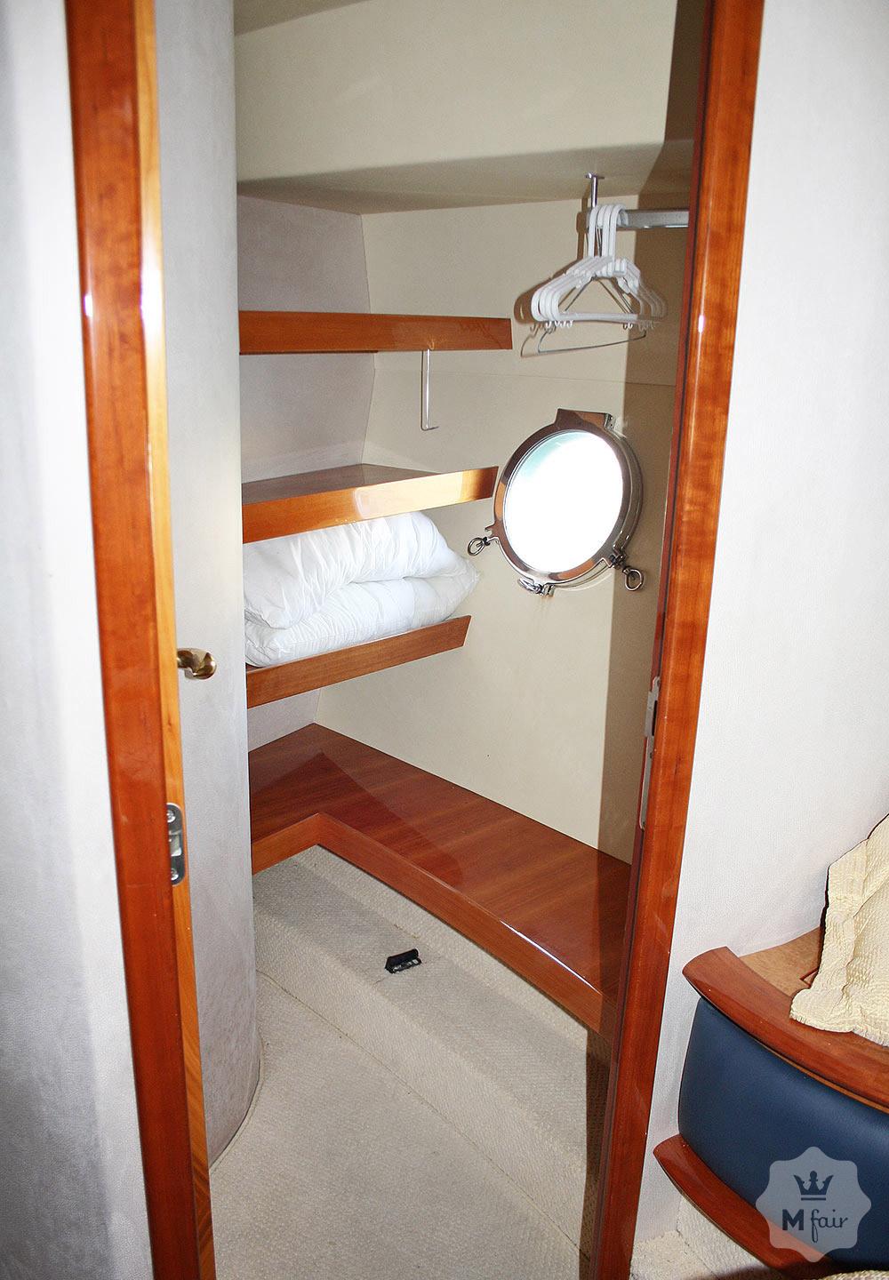 Продажа Azimut 62 в Киеве