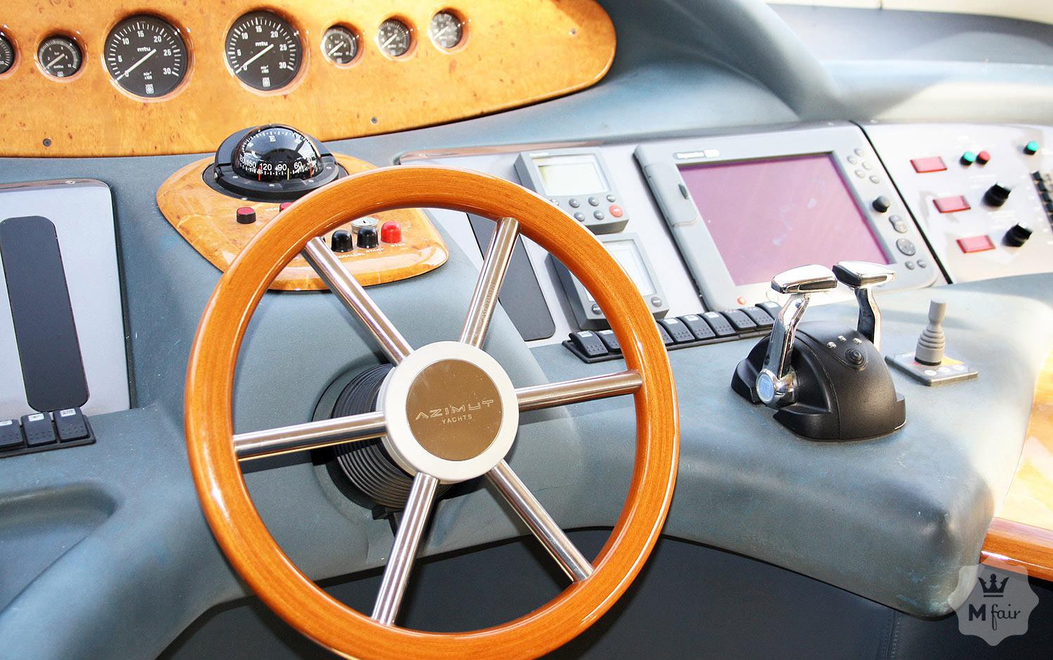 Продажа Azimut 62 в Киеве