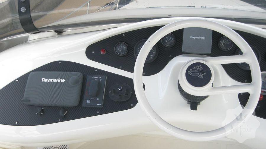 Продажа Azimut 42 в Киеве