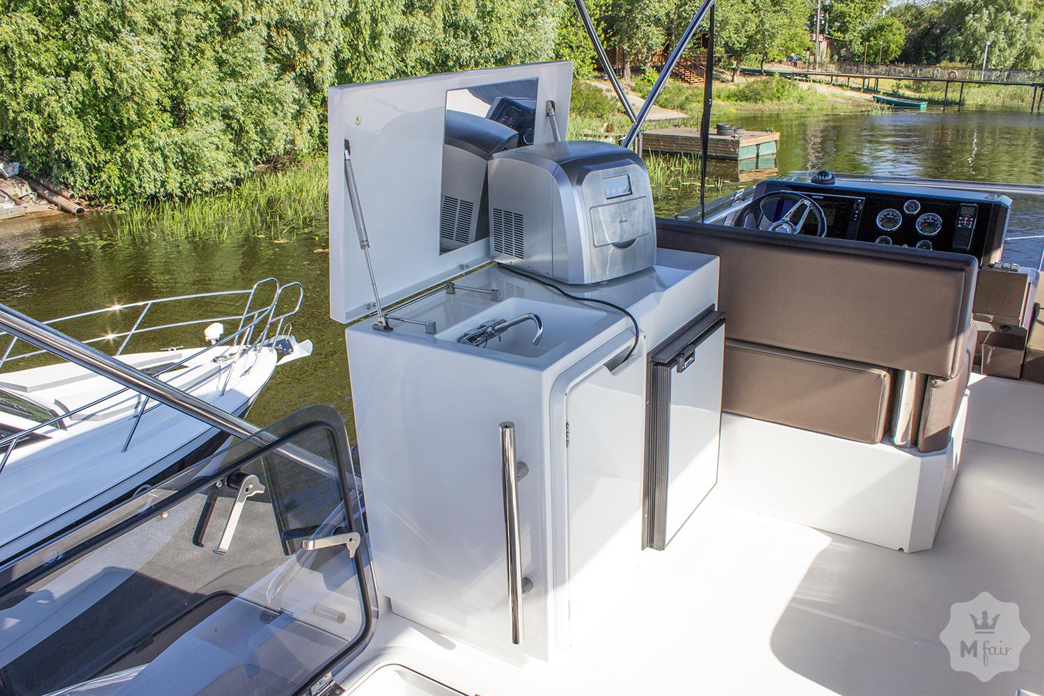 Продажа моторной яхты Galeon 460 Fly '2017 в Киеве