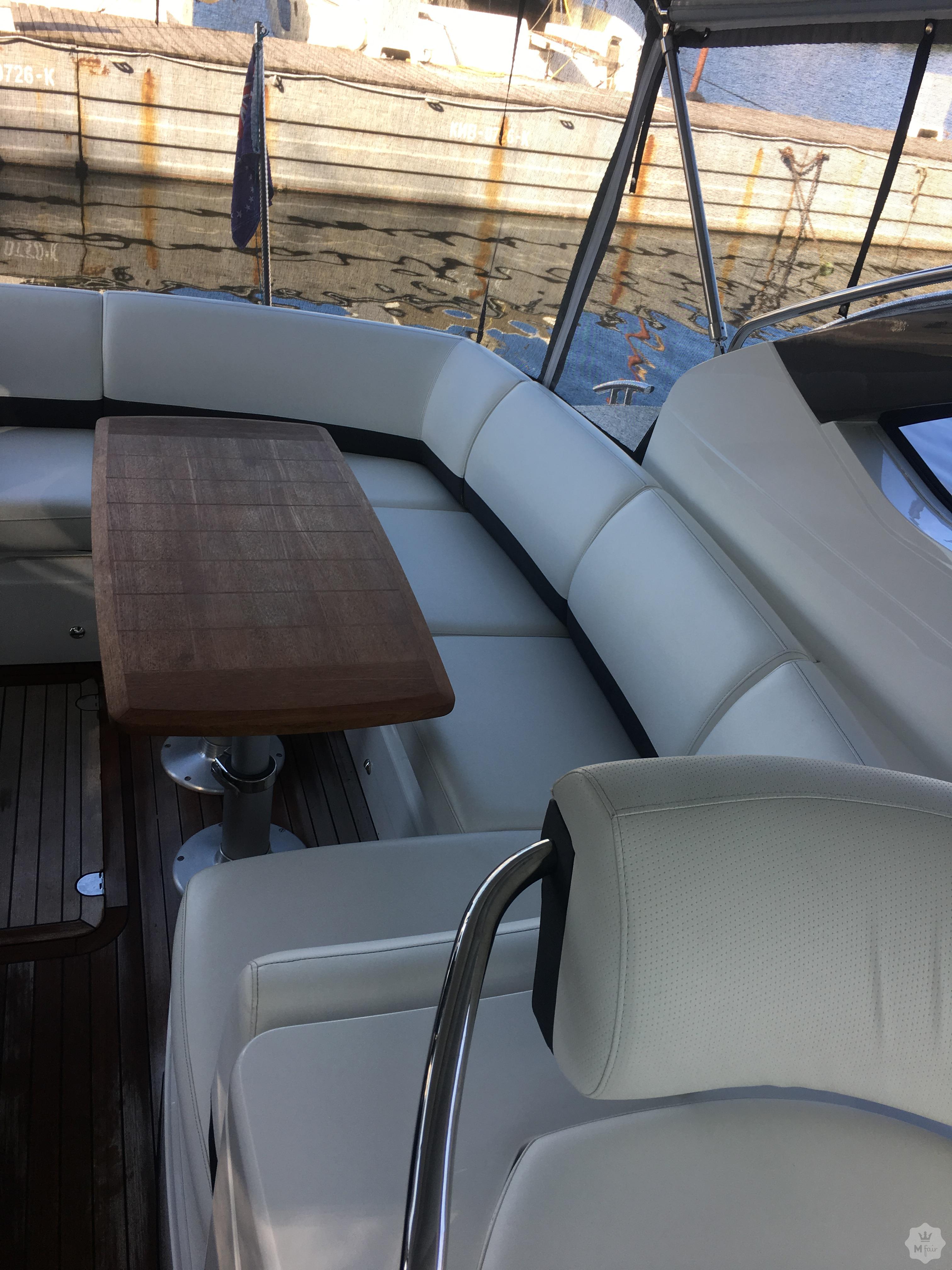 Продажа моторной яхты Princess V39 '2013 в Киеве