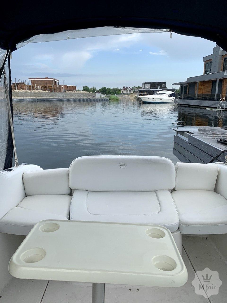 Продажа каютного катера SESSA marine Islamorada '2002 в Киеве