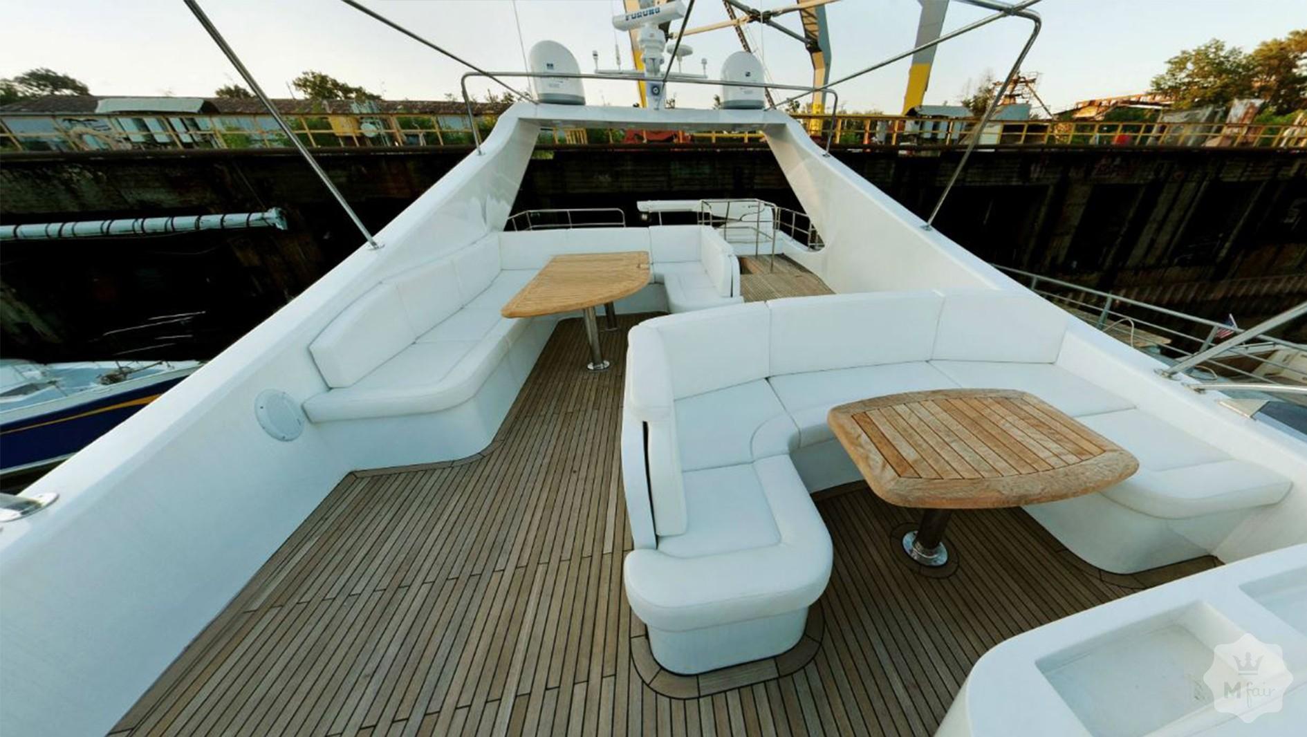 Продажа роскошной 24м моторной яхты '2011 в Киеве