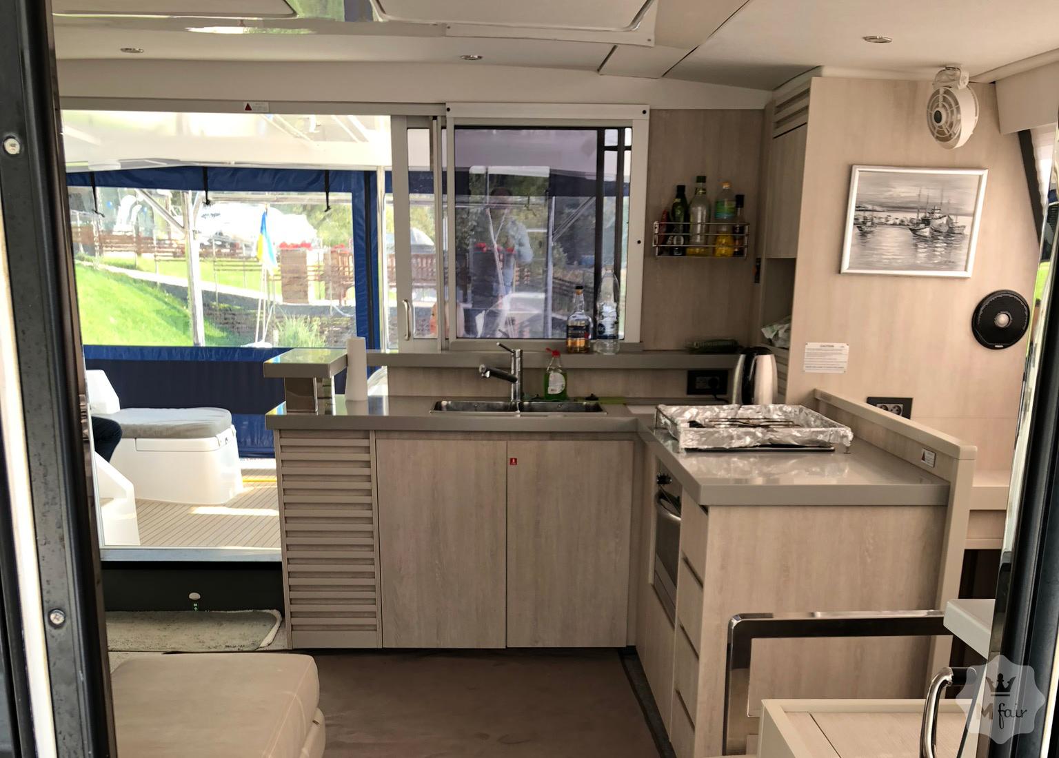 Продажа катамарана Leopard 51 Powercat '2016 в Киеве