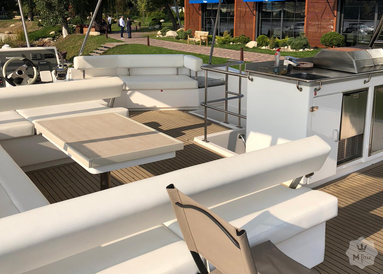 Продажа катамарана Leopard 51 Powercat '2016 в Киеве