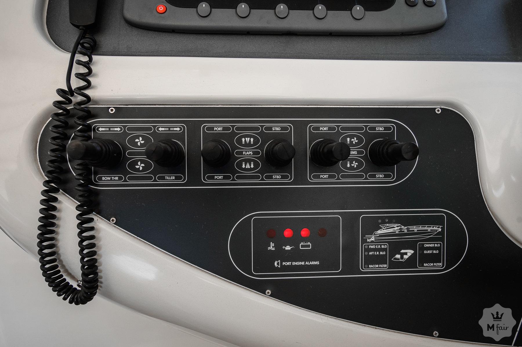 Продажа моторной яхты Baia Yachts Aqua 54 '2004 в Одессе