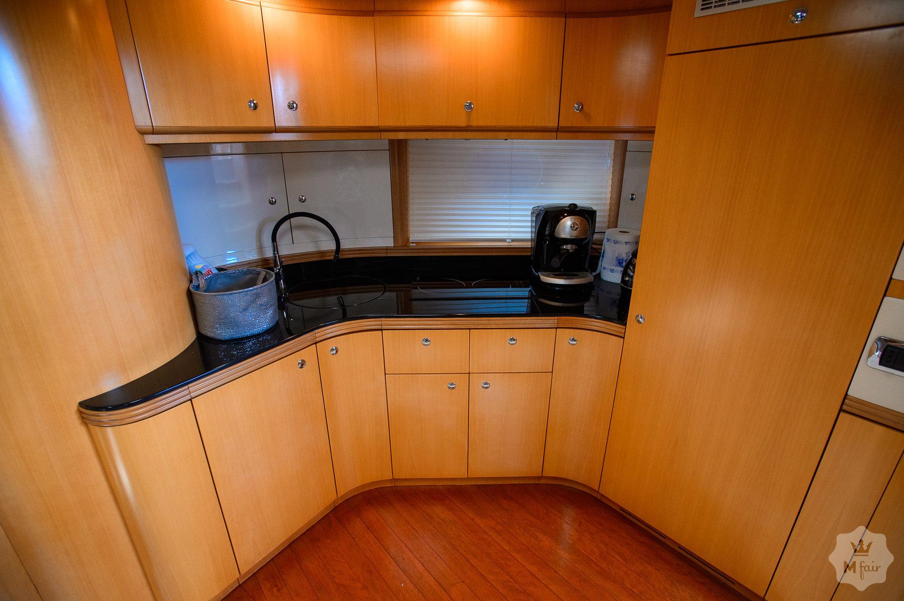 Продажа моторной яхты Baia Yachts Aqua 54 '2004 в Одессе