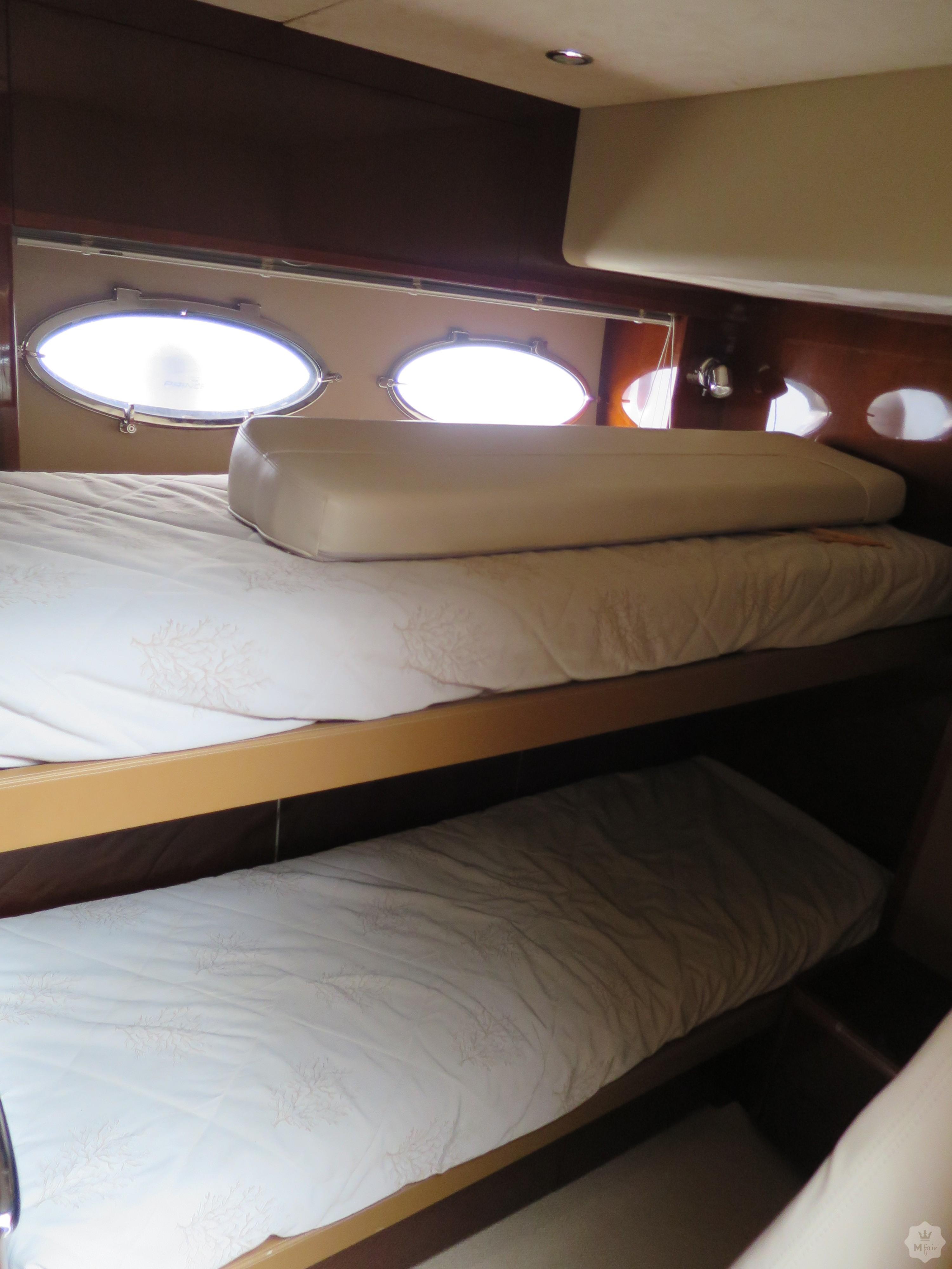 Продажа моторной яхты Princess 50 с флайбриджем '2009 в Одессе