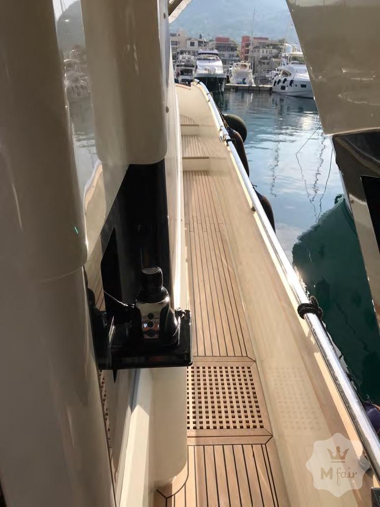 Продажа моторной яхты Monte Carlo Yachts 70 '2014 в Украине