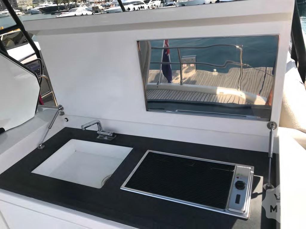 Продажа моторной яхты Monte Carlo Yachts 70 '2014 в Украине