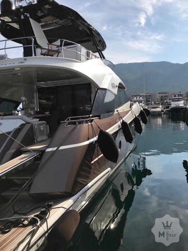 Продажа моторной яхты Monte Carlo Yachts 70 '2014 в Украине