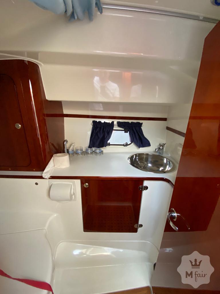 Продажа моторной яхты Aquador 32 '2005 в Киеве