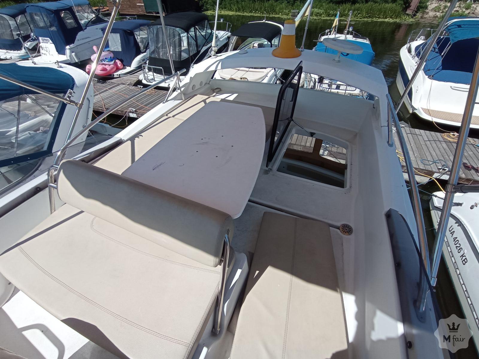 Продажа моторной яхты Beneteau Antares 30 Fly '2011 в Киеве