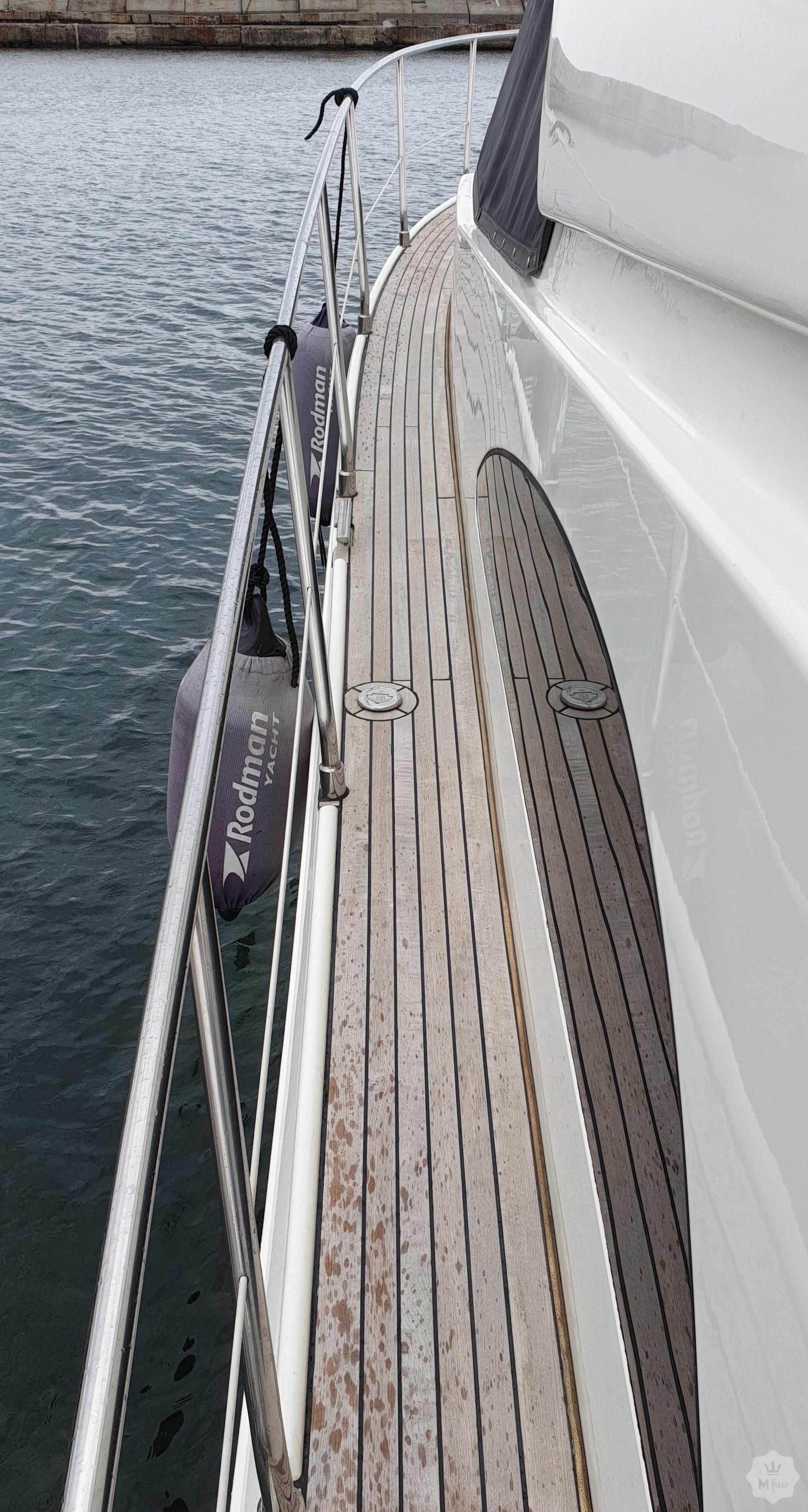 Продажа моторной яхты Rodman 41 Flybridge '2007 в Одессе