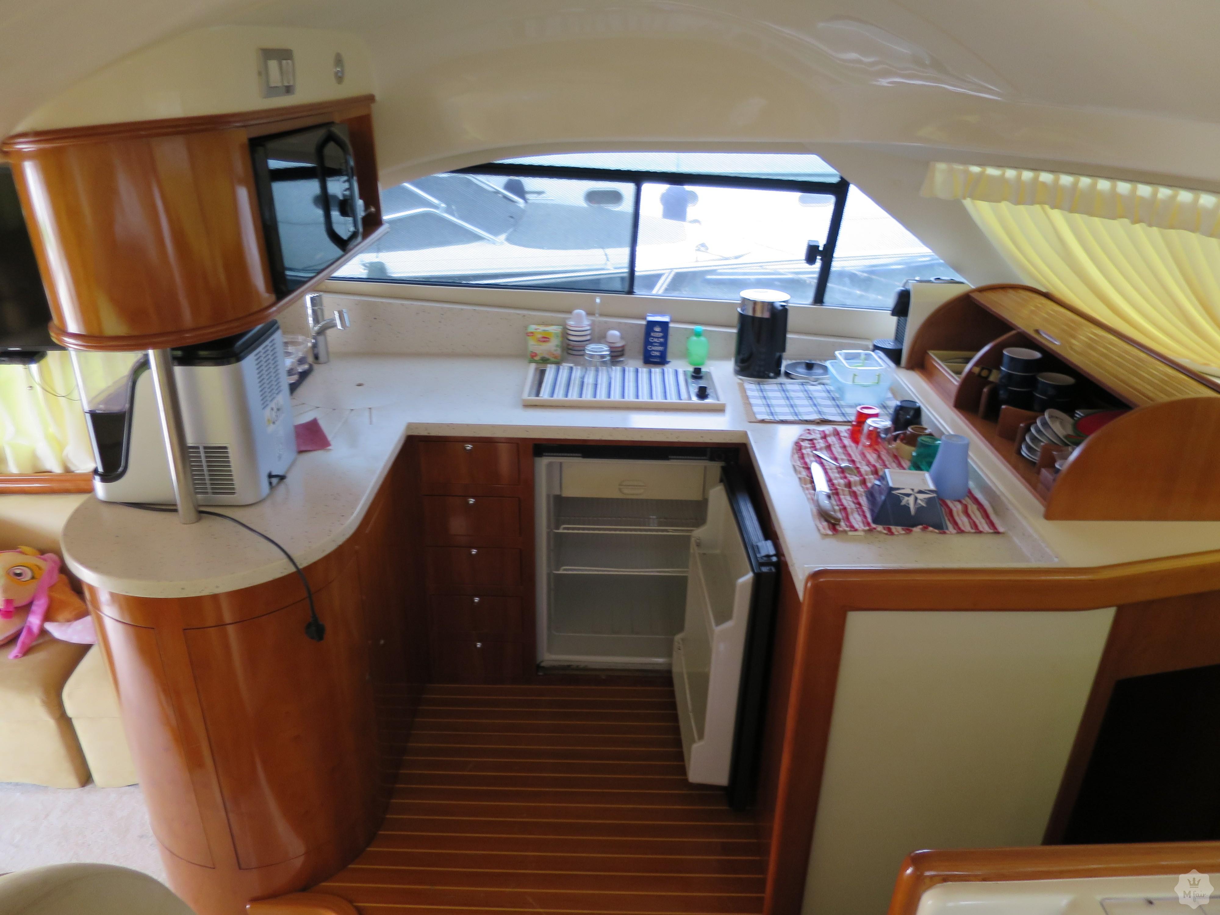 Продажа моторной яхты Rodman 41 Flybridge '2007 в Одессе