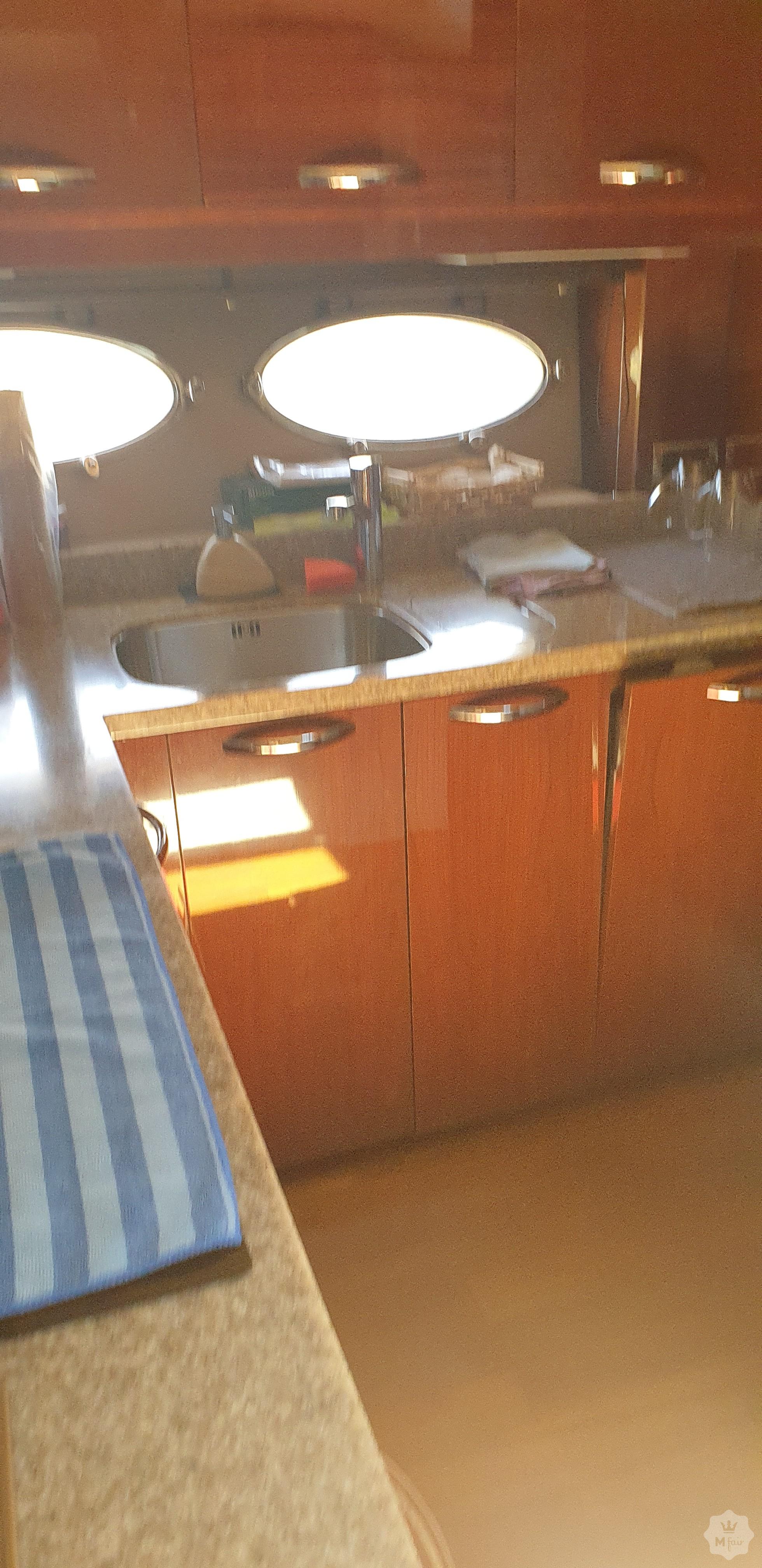 Продажа моторной яхты Princess V65 Sport Yacht '2008 в Одессе