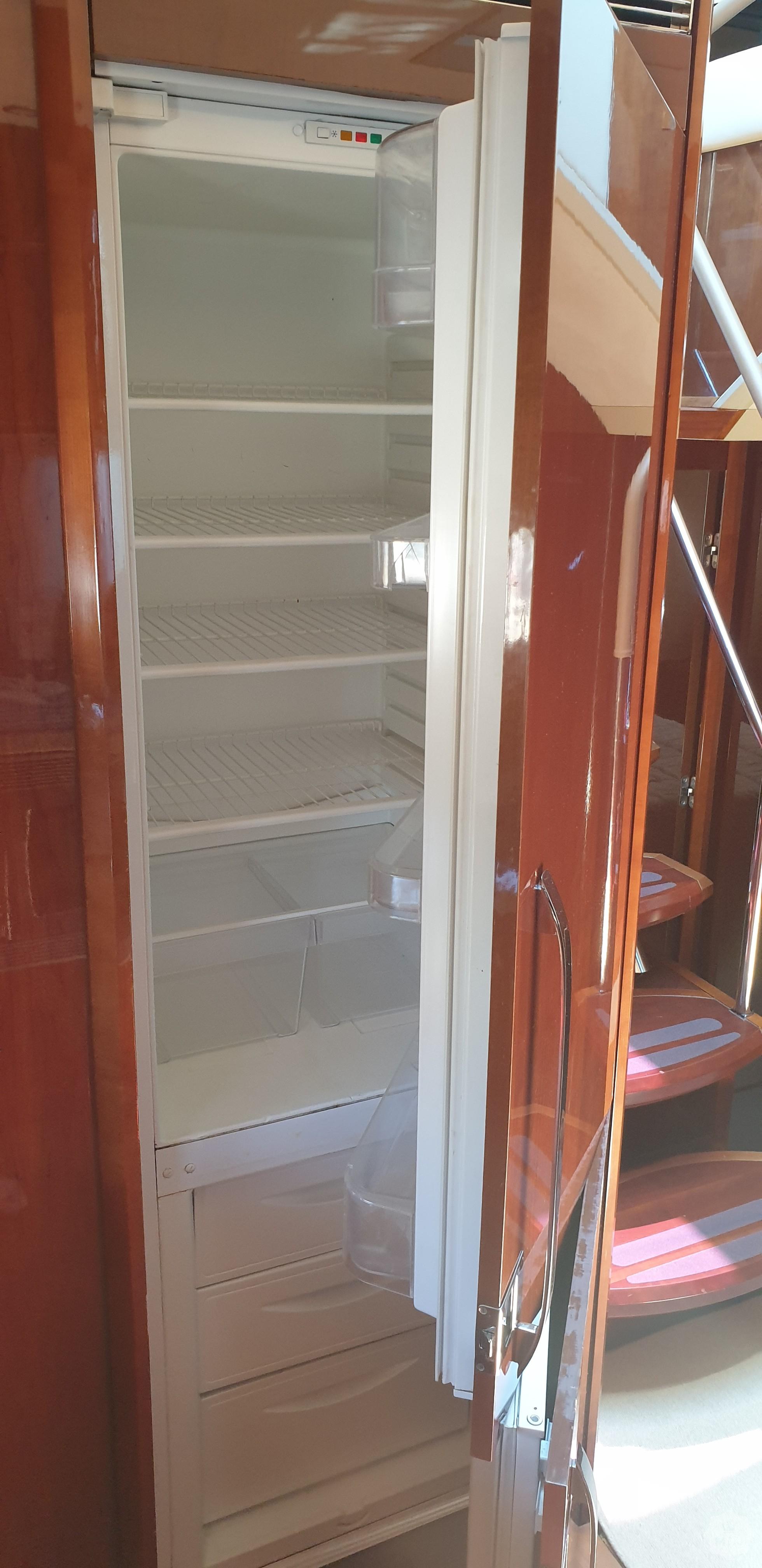 Продажа моторной яхты Princess V65 Sport Yacht '2008 в Одессе